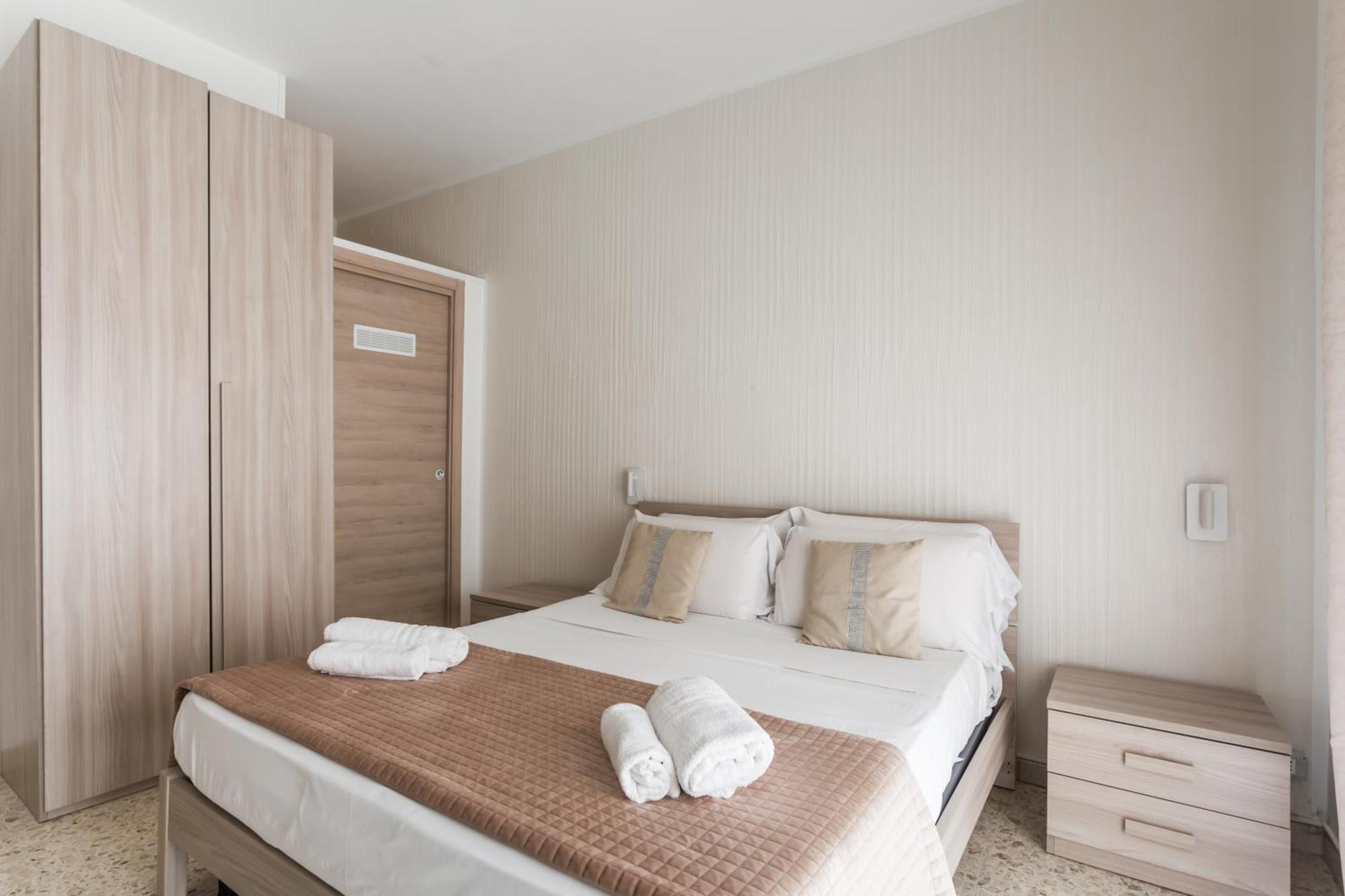 Napoli Fly Guest House 290 外观 照片