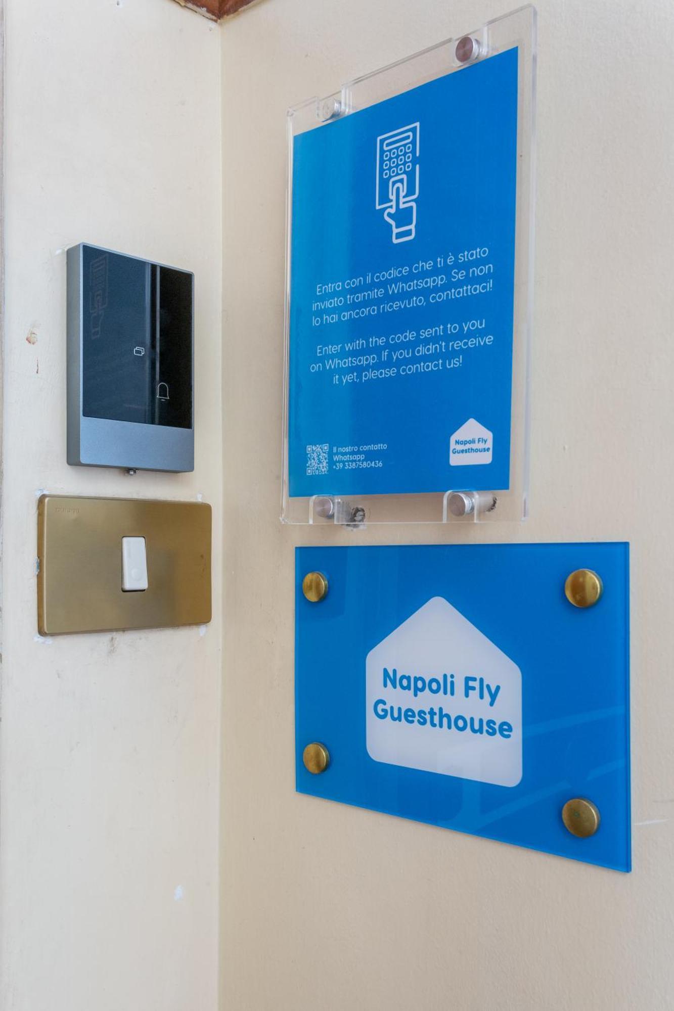 Napoli Fly Guest House 290 外观 照片