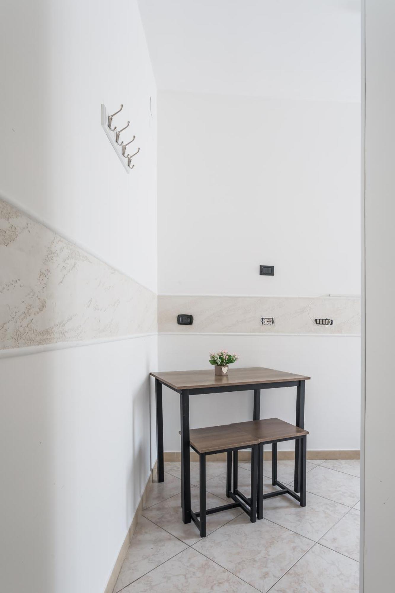 Napoli Fly Guest House 290 外观 照片