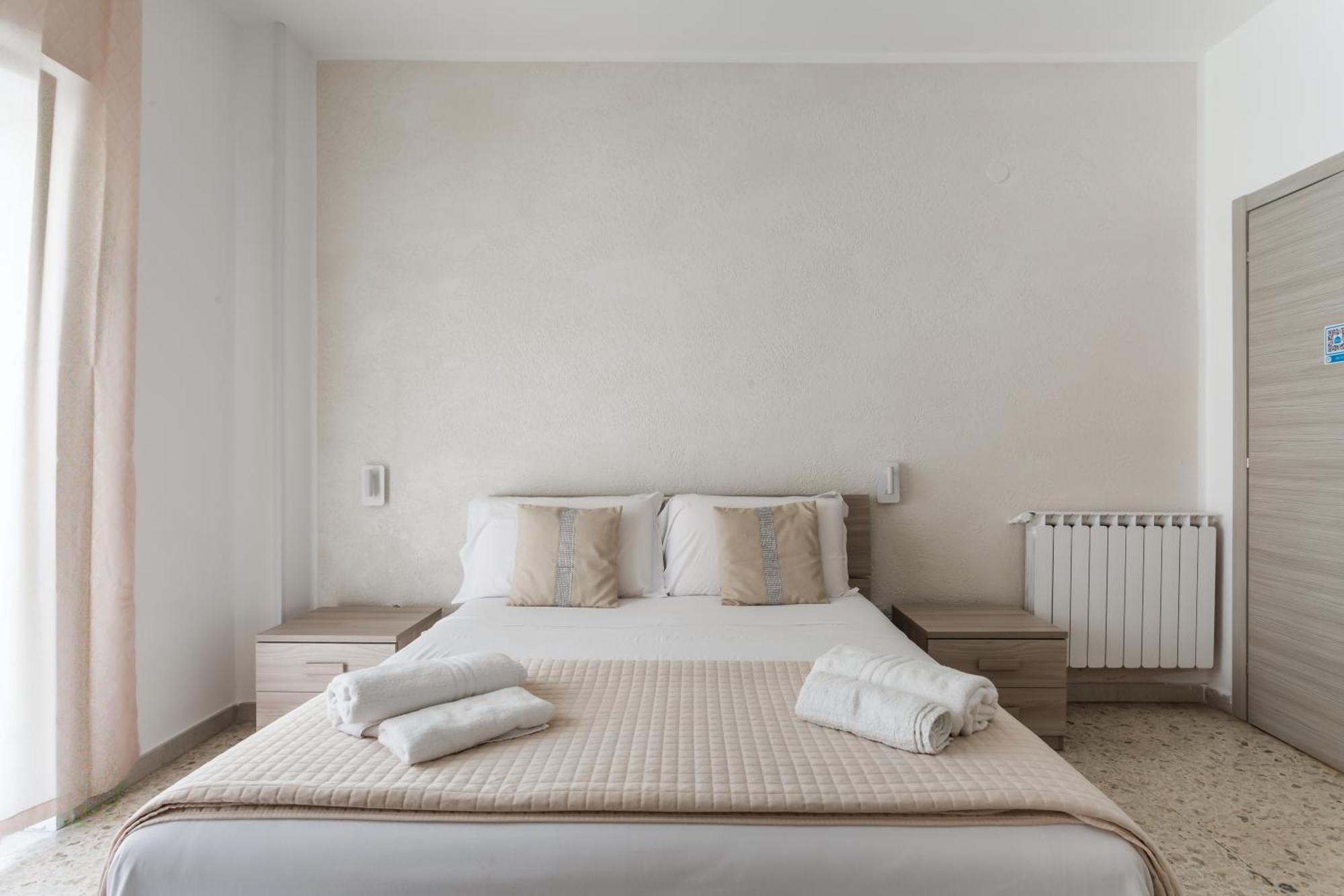 Napoli Fly Guest House 290 外观 照片